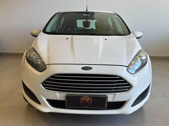 FORD FIESTA 1.6 SE STYLE HATCH 16V FLEX 4P MANUAL FORD FIESTA 1.6 SE STYLE HATCH 16V FLEX 4P MANUAL